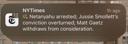 Screenshot of Apple AI news summary on iPhone notification