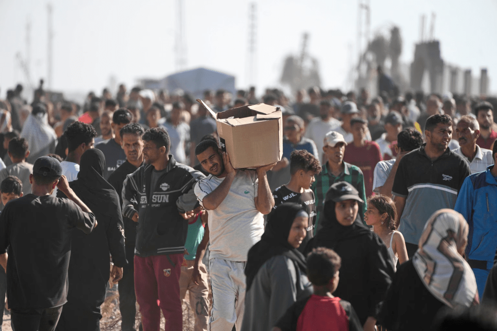 Video of Gaza Aid Distribution Sparks AI Misinformation Claims, But Experts Confirm Footage Is&nbsp;Real